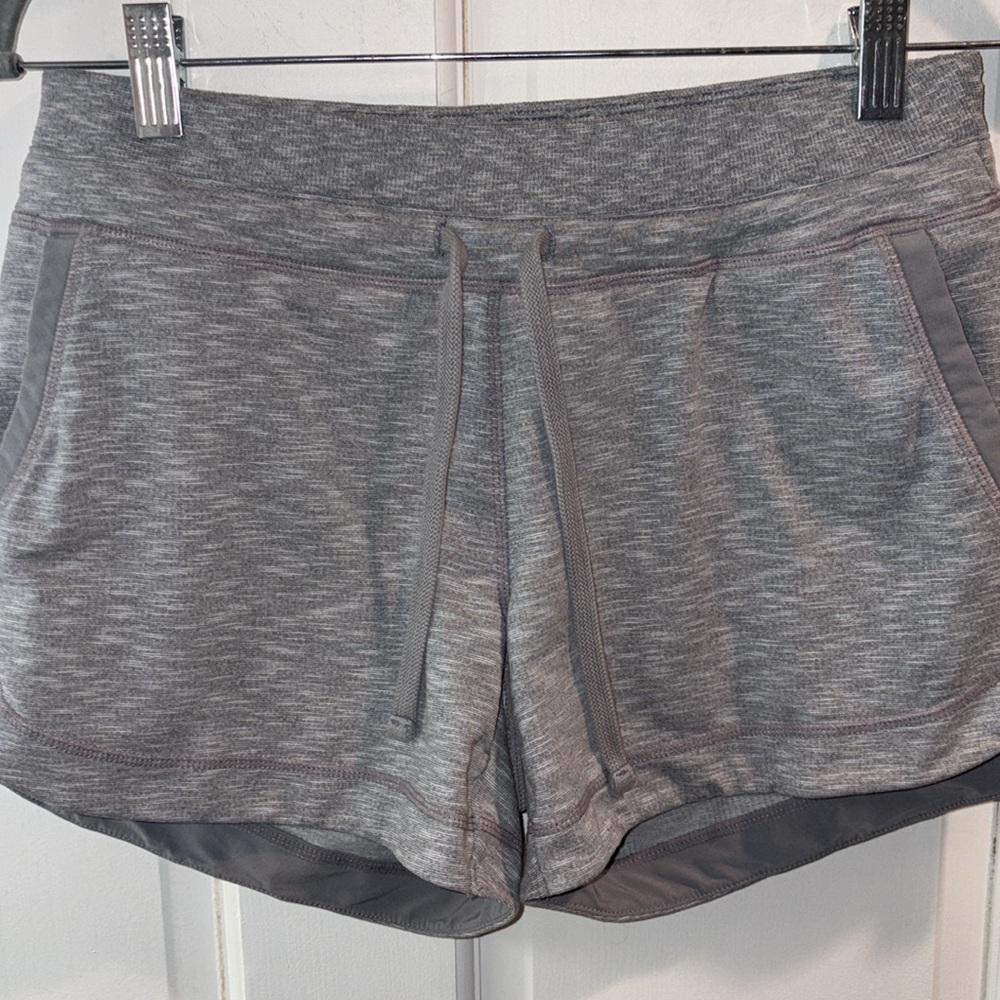 Athleta 2/$30 Knit Drawstring Shorts Size XS Heather Grey / Dark Heather Grey - Picture 5 of 13